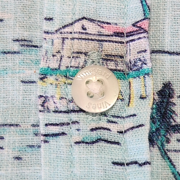 Vineyard Vines Island Scene Short Sleeve Whale Shirt Size L Color Light blue - Picture 5 of 9